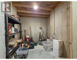 7 Tracy DRIVE - 48