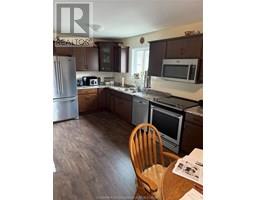 155 Manning DRIVE - 3
