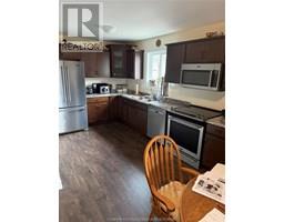 155 Manning DRIVE - 4