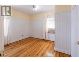 40 Kerr AVENUE - 11