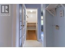40 Kerr AVENUE - 13