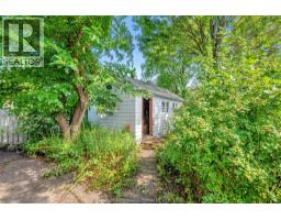 219 Harvey STREET - 40