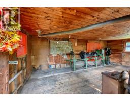 219 Harvey STREET - 41