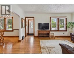 12 Alexandra AVENUE - 18