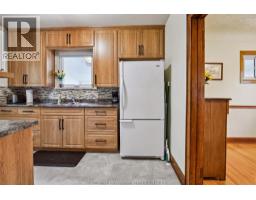 12 Alexandra AVENUE - 22