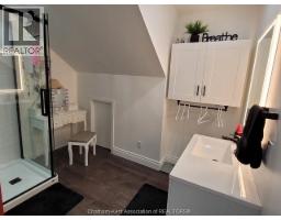 48 tweedsmuir AVENUE East - 23