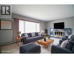 39 Wyandott STREET - 11