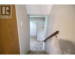 39 Wyandott STREET - 20