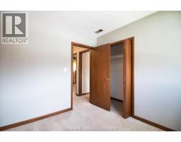 39 Wyandott STREET - 31