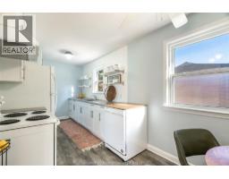 87 Sussex STREET - 11