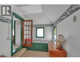 16 Elizabeth STREET - 37