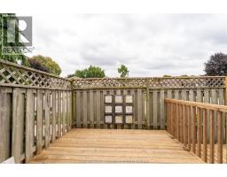 2 Frobisher COURT - 10