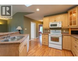 2 Frobisher COURT - 14