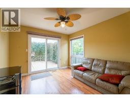 2 Frobisher COURT - 24