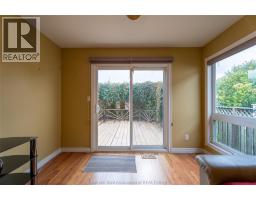 2 Frobisher COURT - 25