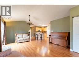 2 Frobisher COURT - 6