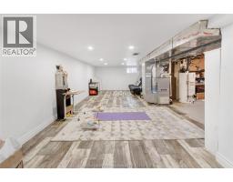 122 EUGENIE STREET - 24