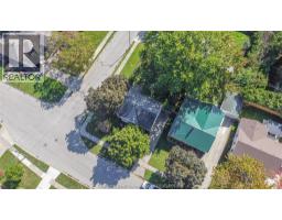 122 EUGENIE STREET - 34