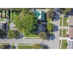 122 EUGENIE STREET - 41