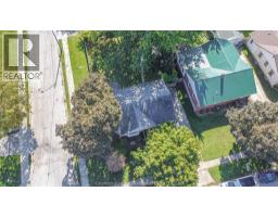 122 EUGENIE STREET - 42