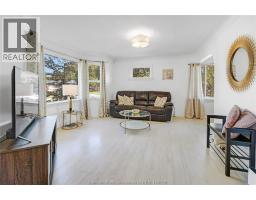 122 EUGENIE STREET - 8
