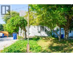149 Tweedsmuir AVENUE West - 2