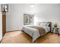 44 Pamela CRESCENT - 31