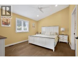 71 CLARA CRESCENT - 14