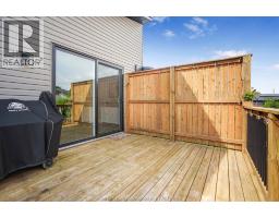 71 CLARA CRESCENT - 31