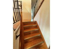 104 Randolf CRESCENT - 15