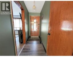 112 Churchill STREET - 17