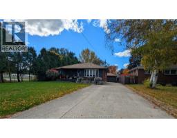 112 Churchill STREET - 2