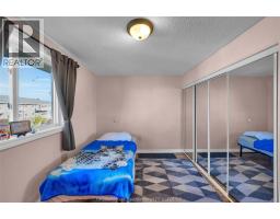 1580 Ernest AVENUE UnitNo. 306 - 20