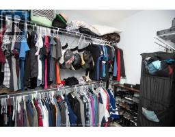 4011 DUFFERIN AVENUE - 19