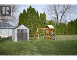 4011 DUFFERIN AVENUE - 41