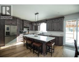 4011 DUFFERIN AVENUE - 9