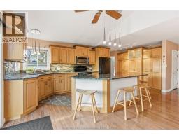 42 LINCOLN ROAD - 12