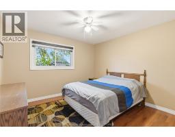 42 LINCOLN ROAD - 19