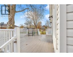 42 LINCOLN ROAD - 40