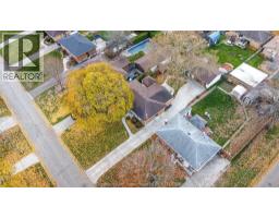 42 LINCOLN ROAD - 46