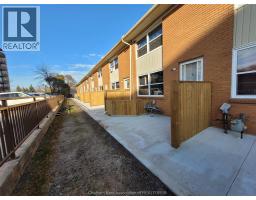 834 EXMOUTH STREET UnitNo. 21 - 23