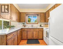 15 ANNE MARIE DRIVE - 11