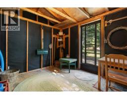 9164 Talbot TRAIL - 35