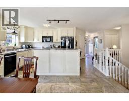 34 Lanz BOULEVARD - 16