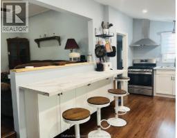 36 O Neil STREET - 13