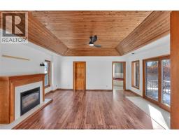 234 Wellington STREET - 2