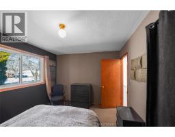 234 Wellington STREET - 24