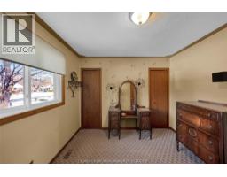 234 Wellington STREET - 26