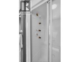 234 Wellington STREET - 31