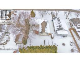 234 Wellington STREET - 44